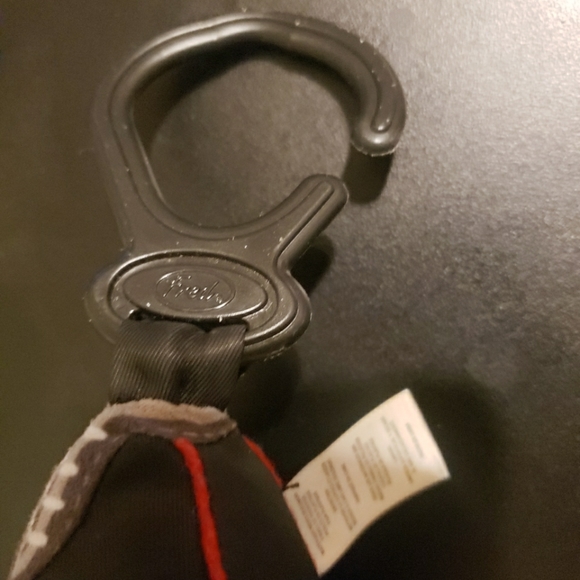 Buff Baby Black Speed Bag Crinkle Hanging Toy ByFred 8" - Picture 4 of 4